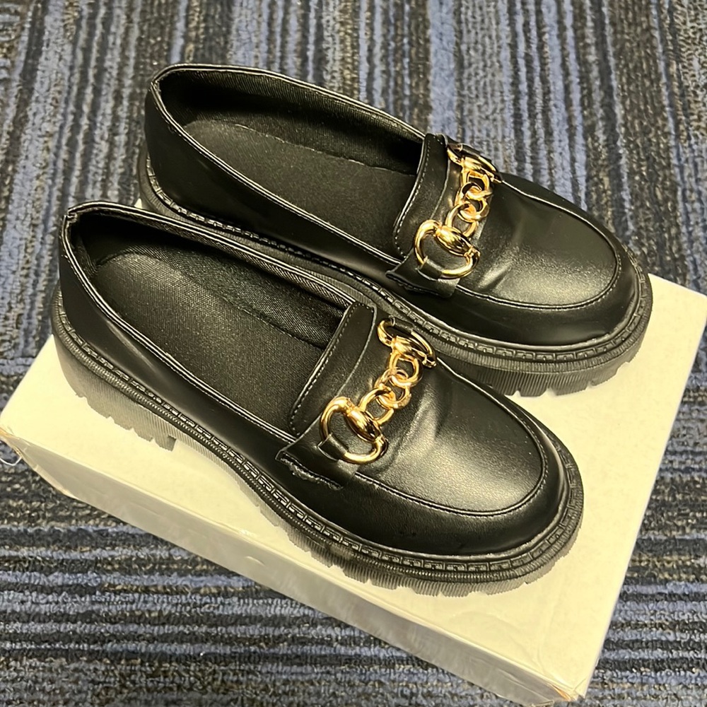 Size 5 US Black Platform Shoes